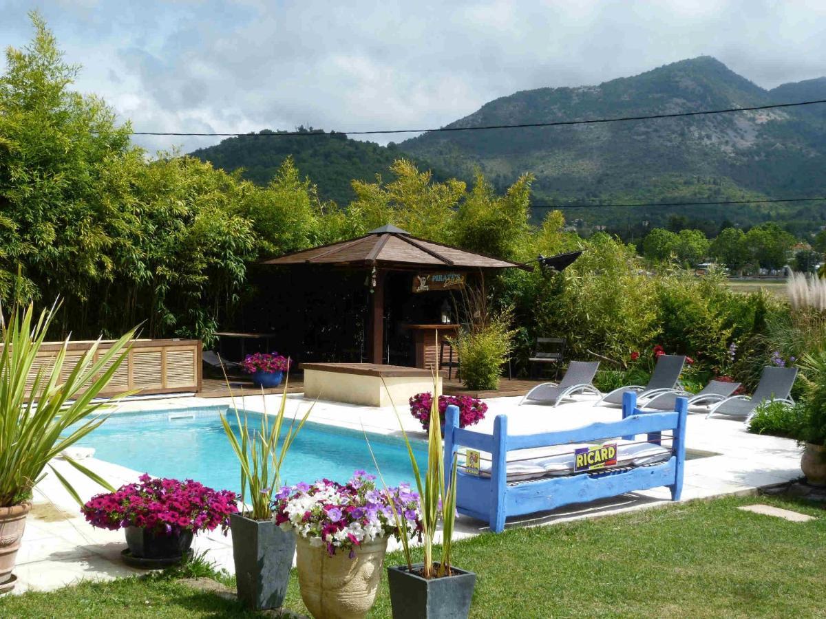 Les Bambous B&B Levens Exteriör bild